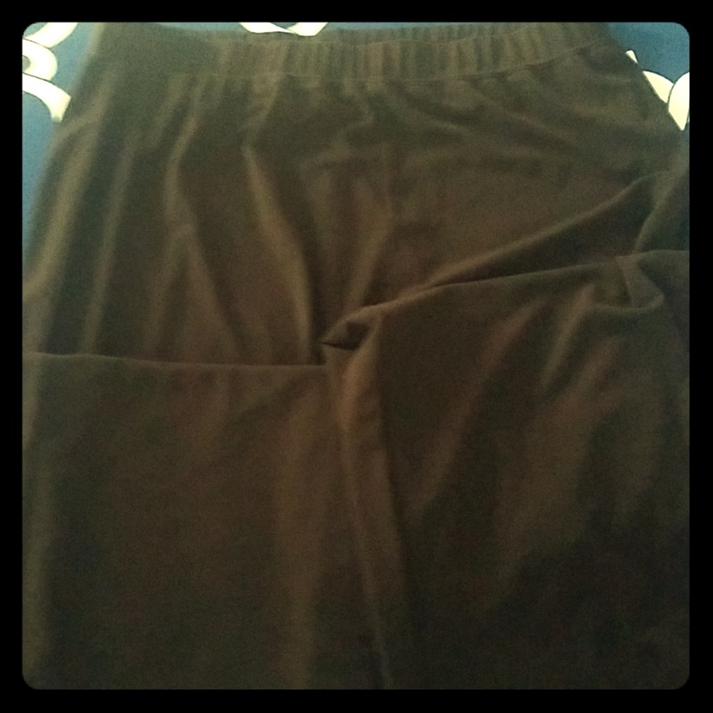 Pull on trousers